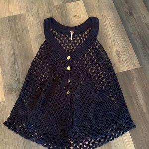 Free People NWOT crocheted navy blue‎ summer top. Retail 140